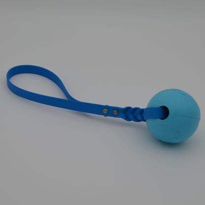 ROCDOG ACTIVE BALL - Robuster Wurfball für Hunde aus Naturkautschuk mit Biothane Schlaufe