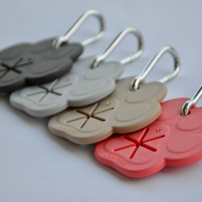 PFOTE Kotbeutelhalter in Dark